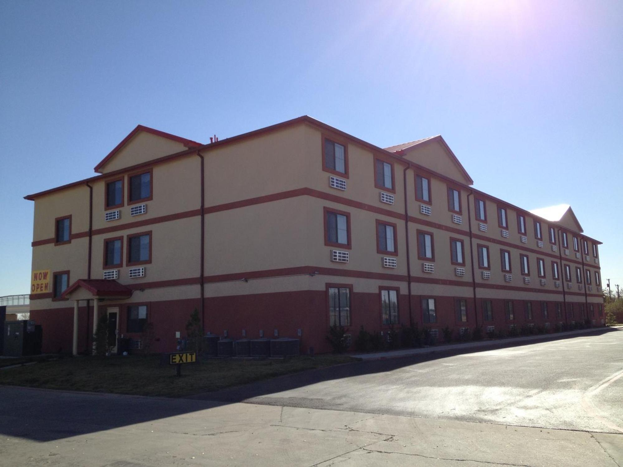 Howard Johnson By Wyndham Lubbock Tx Exterior foto